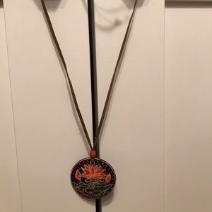 Awesome adjustable hippy like necklace